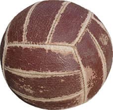 Spalding_old_volleyball
